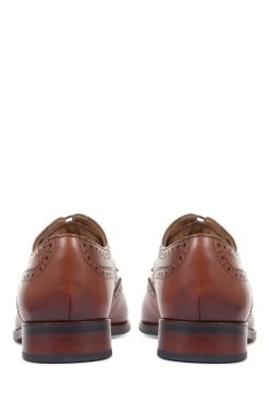 Jones Bootmaker Brown Gents Wide Fit Leather Lace Smart Shoes -Boutique Fashion Shoe Store A63170s6