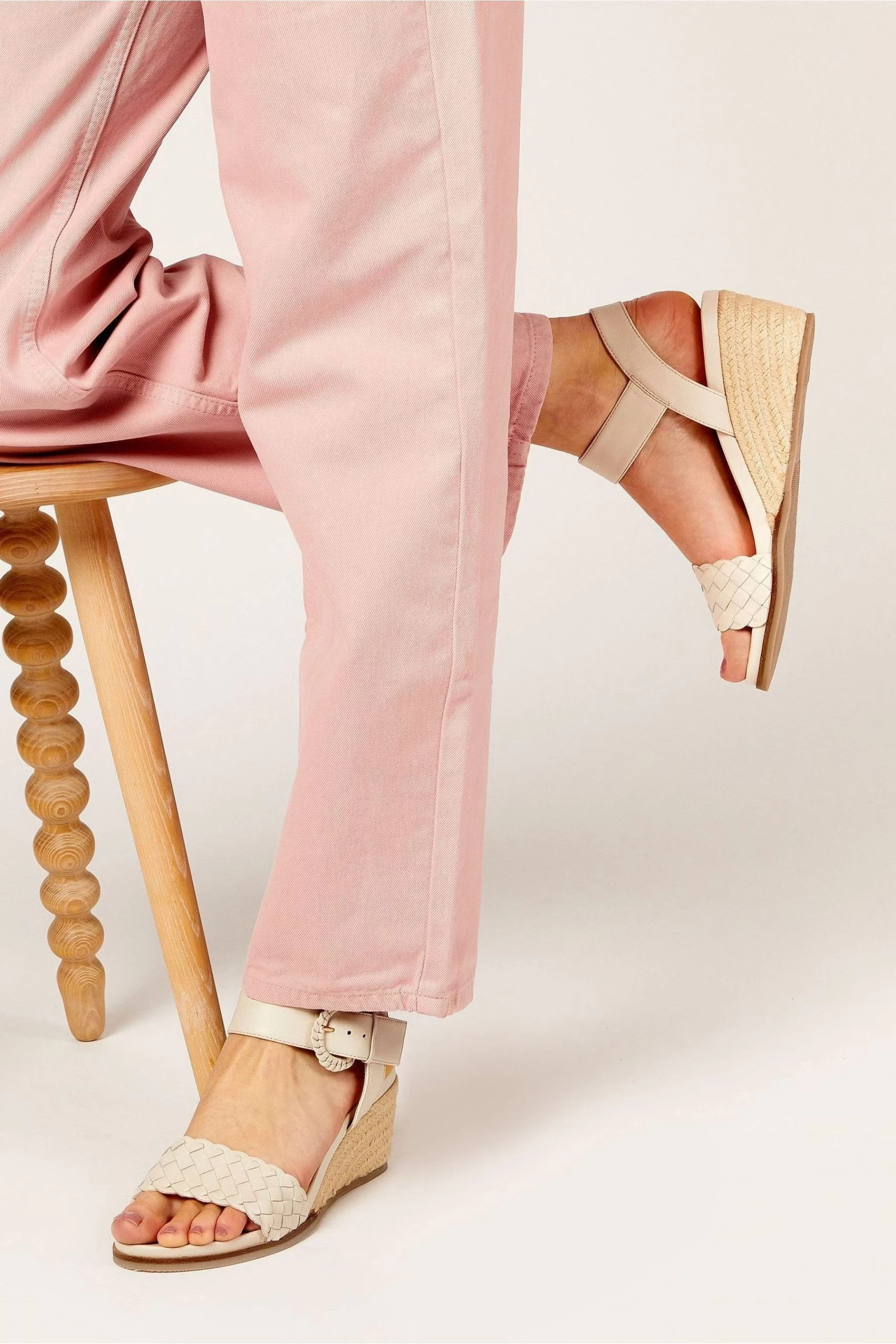 Jones Bootmaker Ladies White Luana Leather Wedge Sandals 3 Jones Bootmaker Ladies White Luana Leather Wedge Sandals