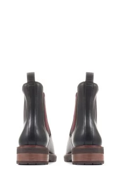 Jones Bootmaker Black Maddalena Leather Chelsea Boots -Boutique Fashion Shoe Store D64613s3