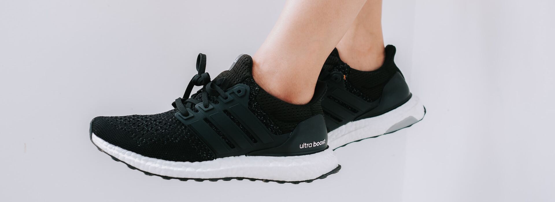 Boutique Fashion Shoe Store 1 Boutique Fashion Shoe Store -Boutique Fashion Shoe Store sj 1UKn2qtvBR4 unsplash 2 1